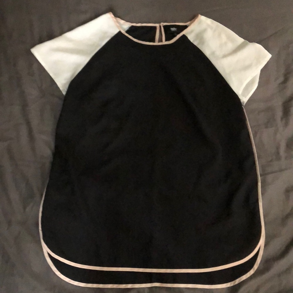 Black and white blouse